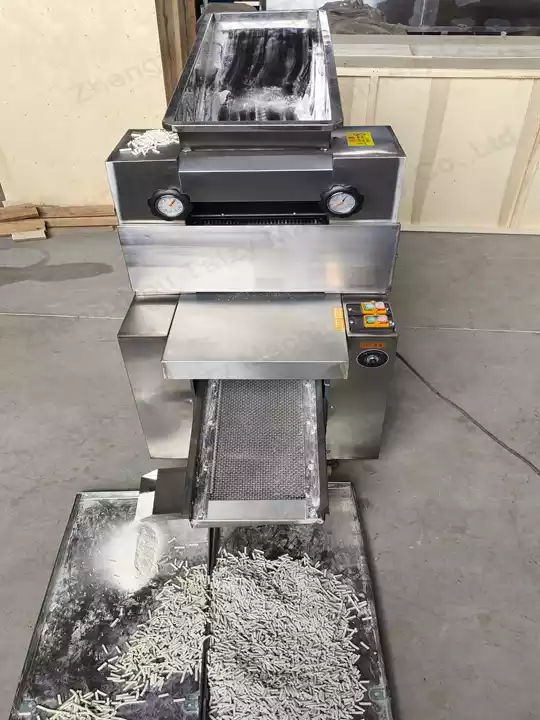 How Did a Kurkure Cutting Machine Improve Snack Production Efficiency? 4 industrial chin chin cutting machine