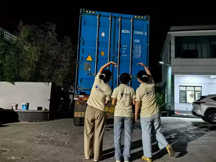 زمبابوے مشین کنٹینر لوڈنگ