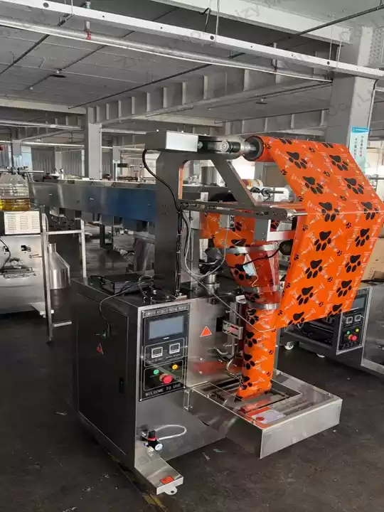 Automatic Snack Packaging Machine