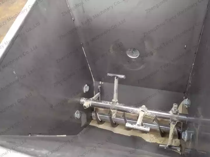 Inside the Feeder
