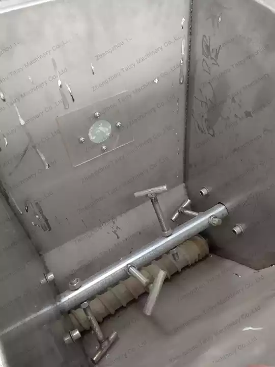 Inside the Powder Dispenser