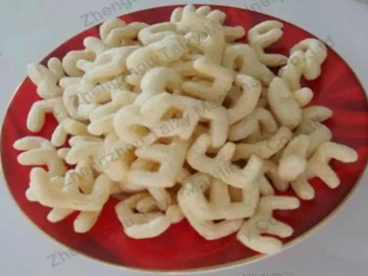 Rice‑based extruded puffed snack